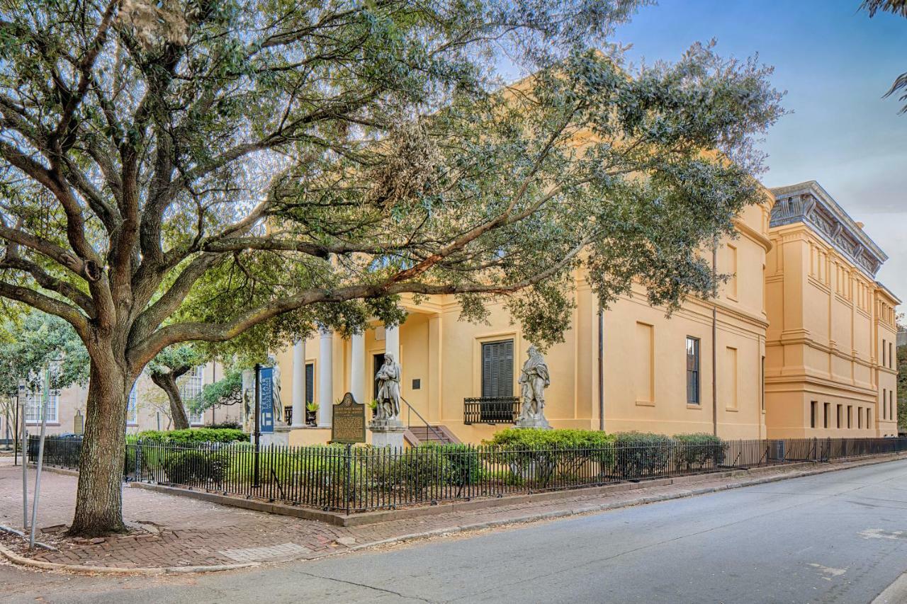 Savannah Town Villa Eksteriør billede